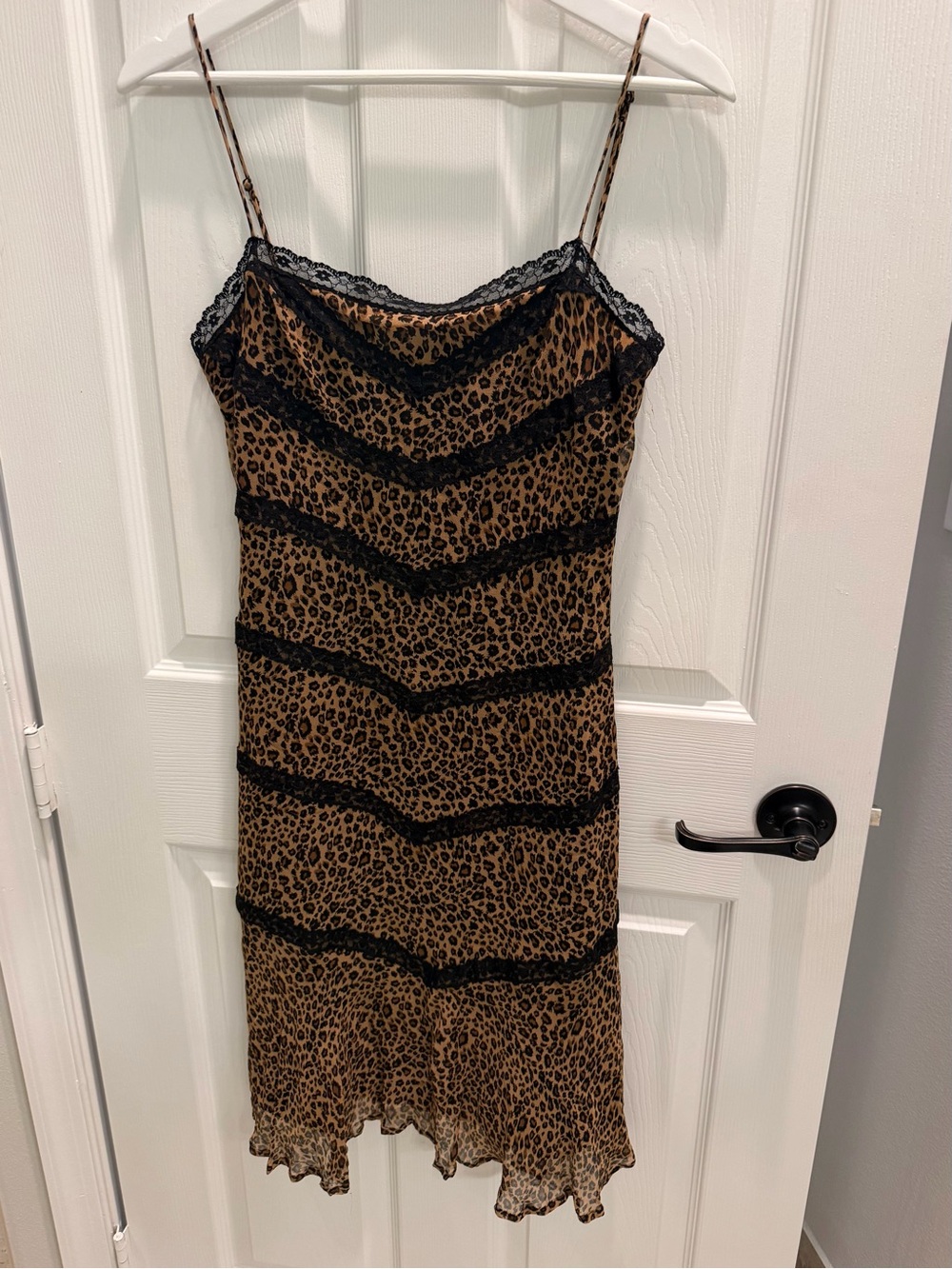 BCBGMAXAZRIA Vintage Y2K 100% Silk Leopard Print Lace Slip Dress Size 6